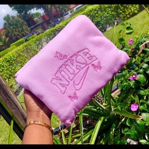 Embroidered Pullover Sweatshirt